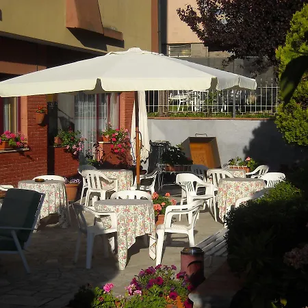 ホテル Ristorante Giardino