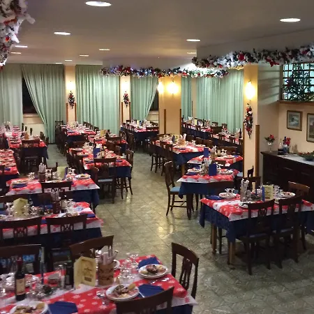 Hotel Ristorante Giardino 3*
