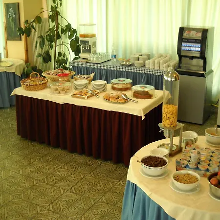 Hotel Ristorante Giardino 3*