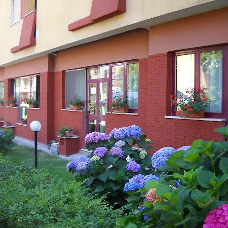 ホテル Ristorante Giardino