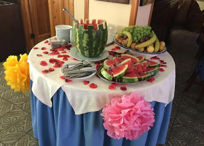 Ristorante Giardino 3* アッバディーア・サン・サルヴァトーレ